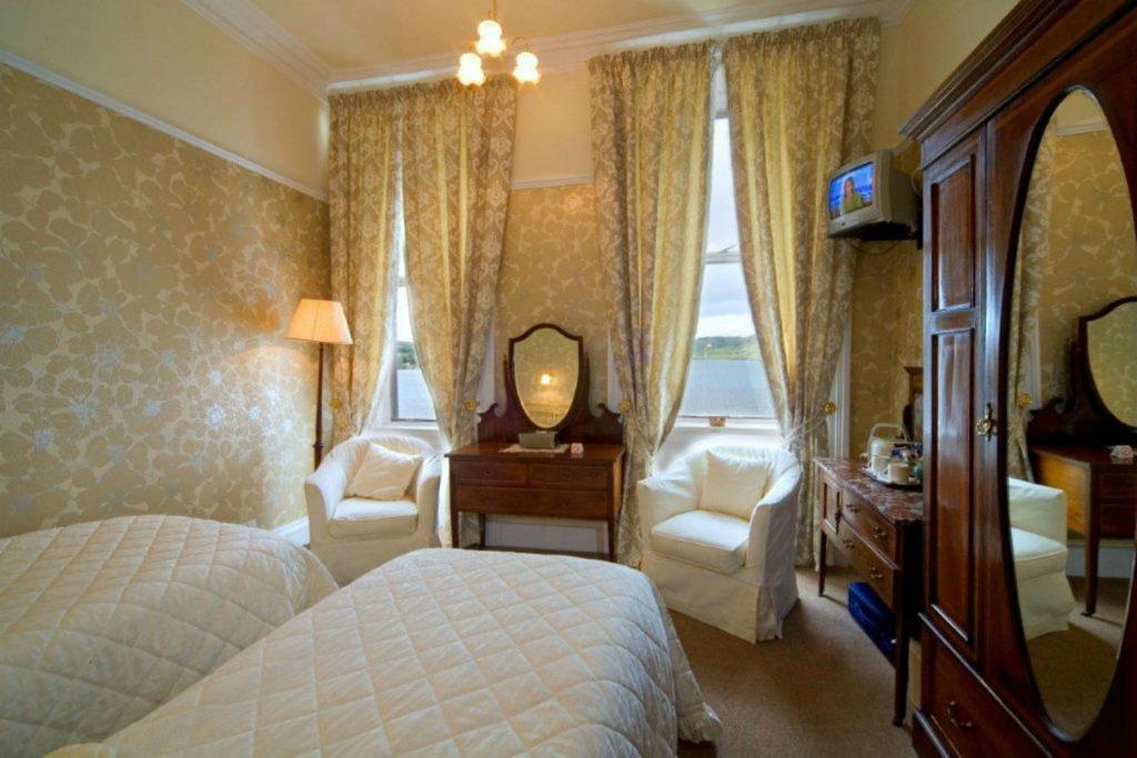 Kilchrenan House 호텔 오반 객실 사진